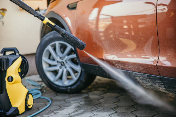Why Choose Our Certified Pressure Washing Experts for Your Project Needs in Alto, TX?